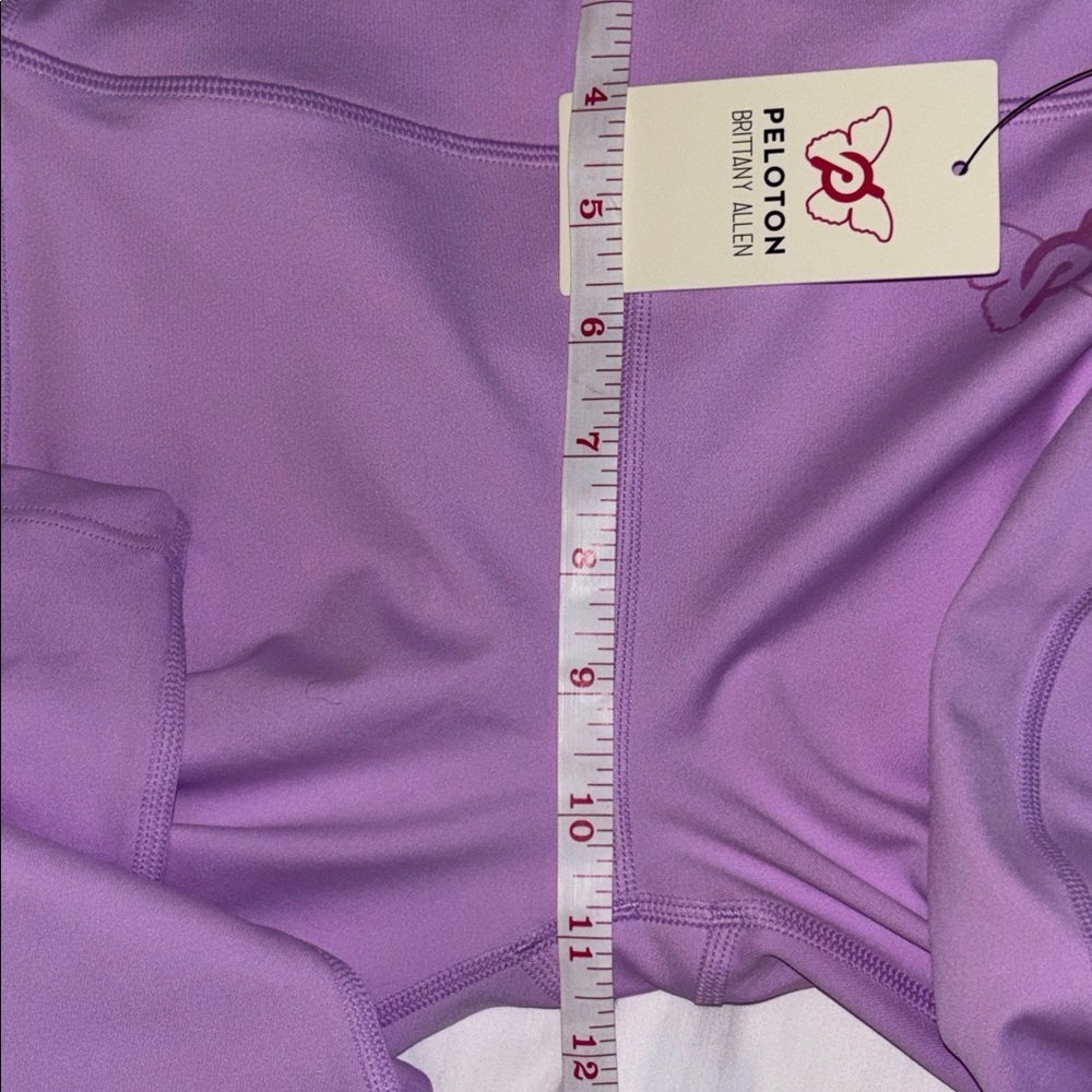 PELOTON HIGH WAISTED SIDE POCKET LEGGING LAVENDER COLOR SIZE XS WAIST 11β NWTS - Picture 8 of 9